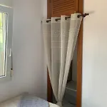 וילה Jolie Petite קלפה